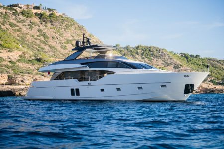 The Luxury Yacht Viger